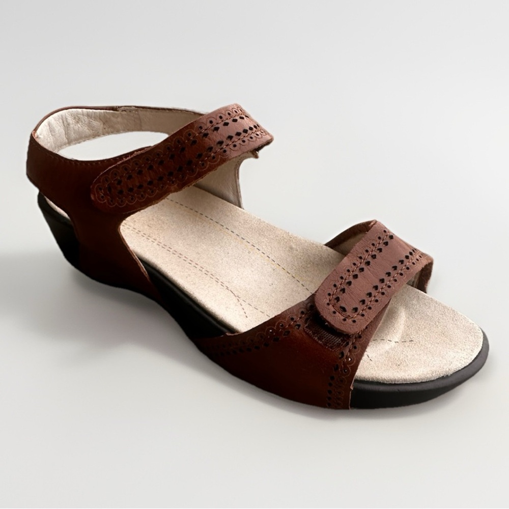 Propet Women’s Brown Leather W0505 Comfort Sandals Ankle Strap Shoes Size 7.5 M